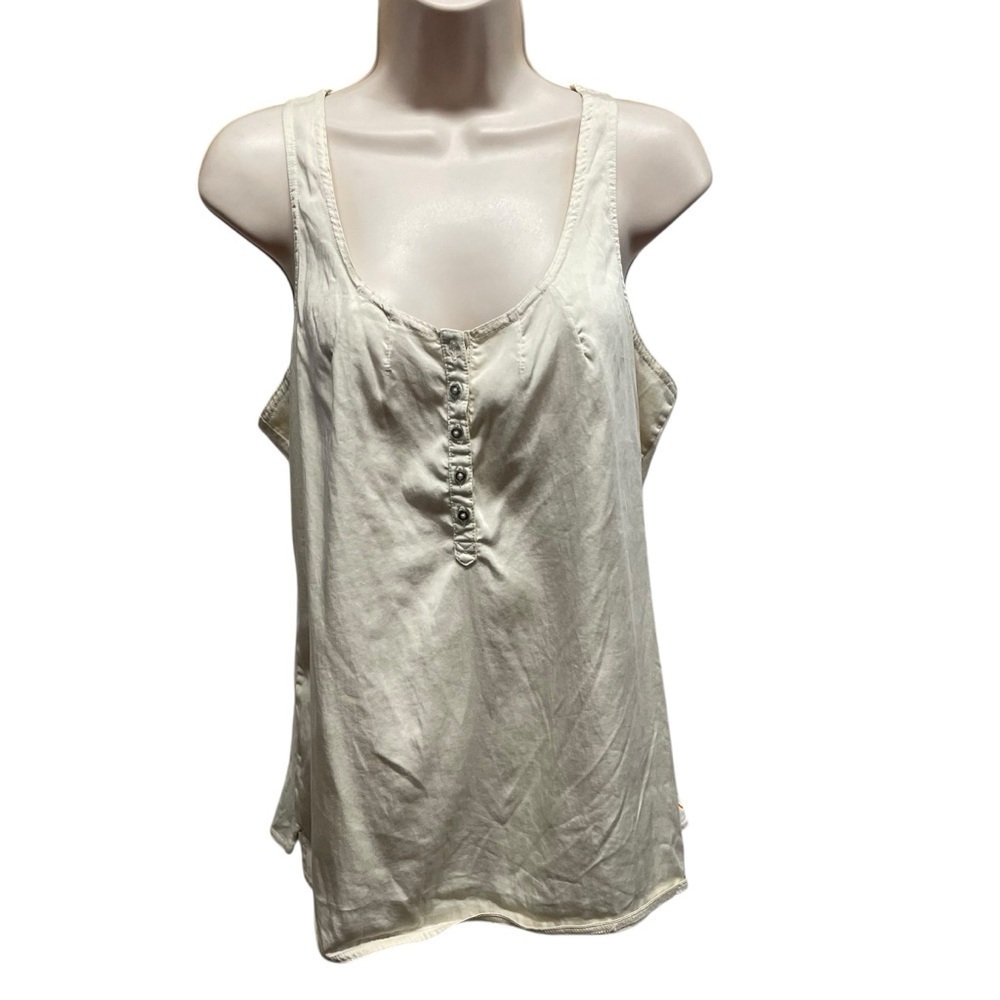 Lucy women’s activewear tank top size medium tencel cream